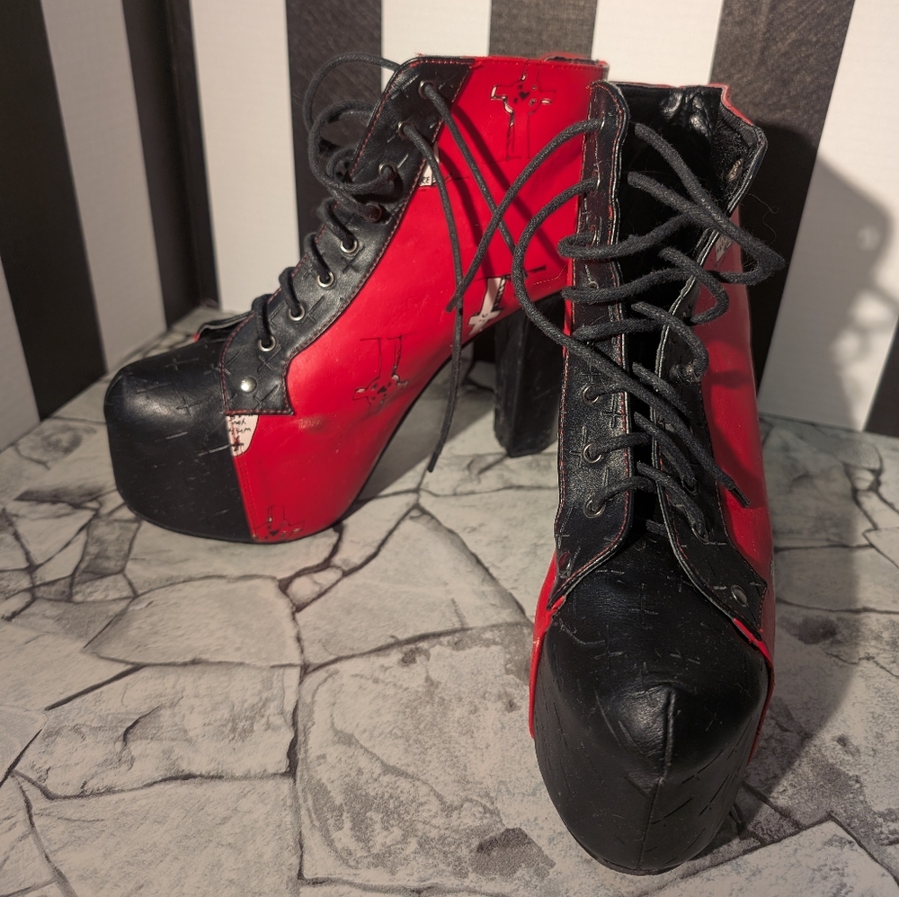 Iron Fist size 10 platform booties